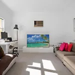 Sydney North Shore Oasis